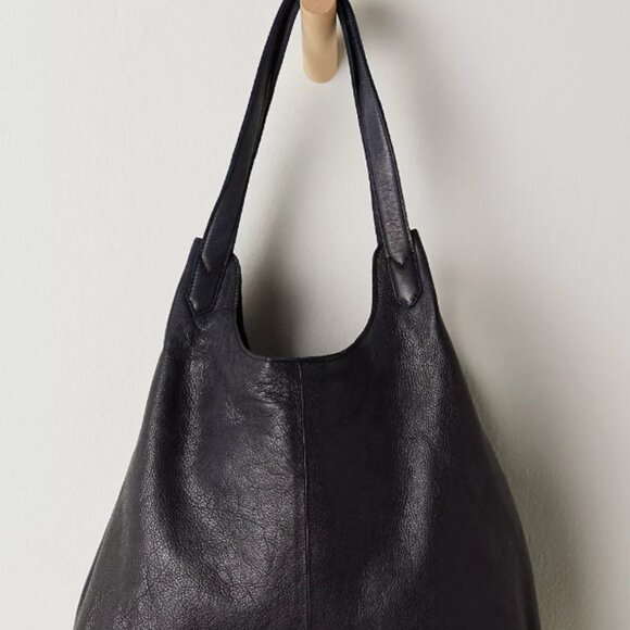 NWT Tivoli Leather Tote Bag Color Black - Picture 2 of 3